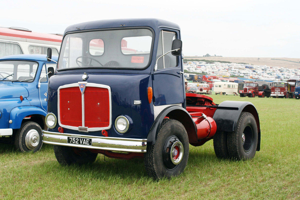 Mercury MkII ( model GM4RA ) with Park Royal cab