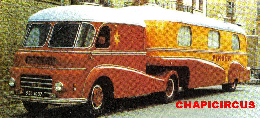 Assomption Ford F798W 'Cirque Pinder' 3rd variant